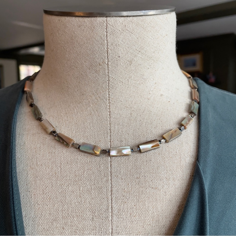 Vintage Artisan 18” Abalone & Bone Shell Necklace w/ Botanical Silver Clasp 🐚
